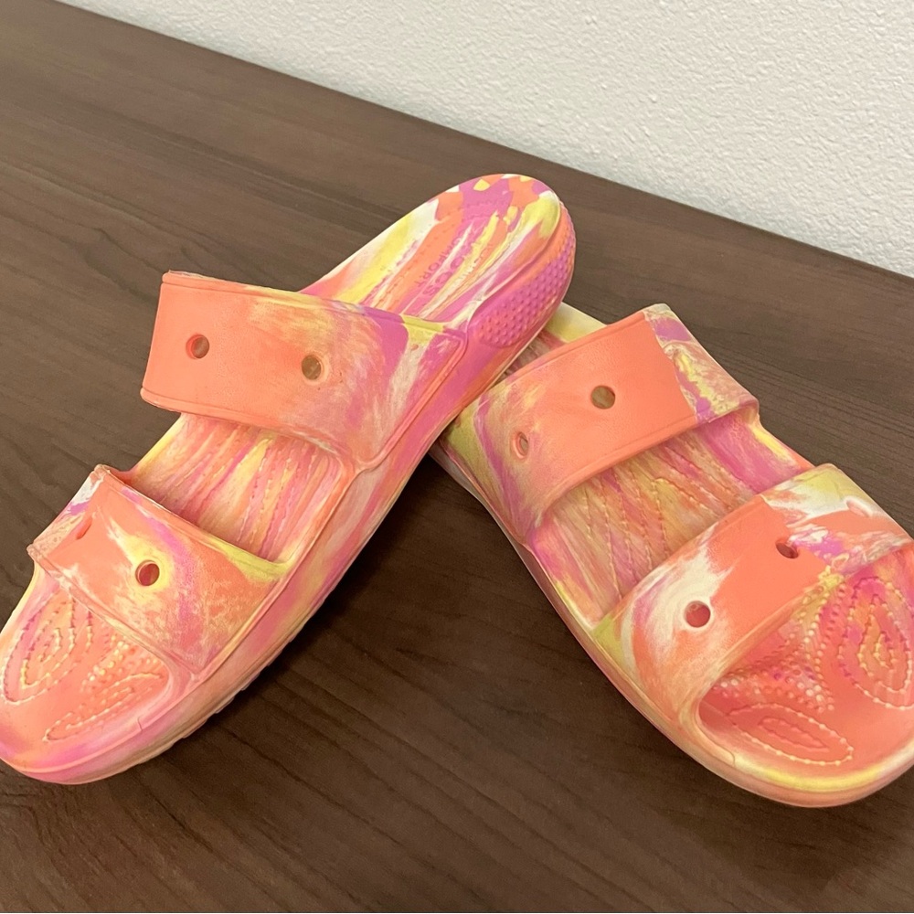 Crocs Baya Slide Sandals W8 Pink Swirls